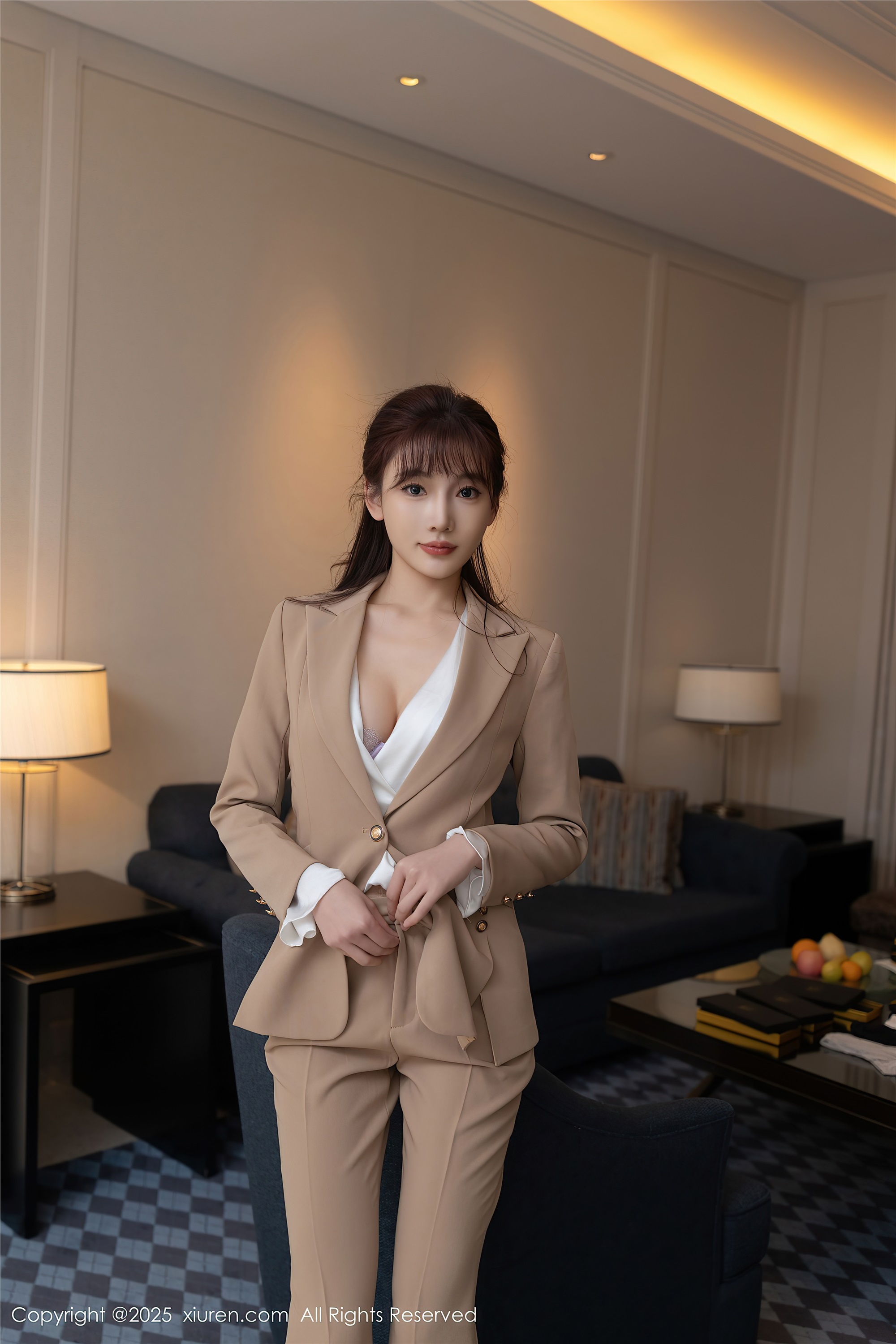 Xiuren秀人网 2025.02.13 NO.9881 陆萱萱